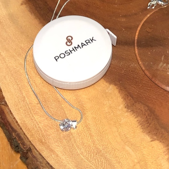 NWT Beautifully crafted Round Diamond simulant - Picture 5 of 12